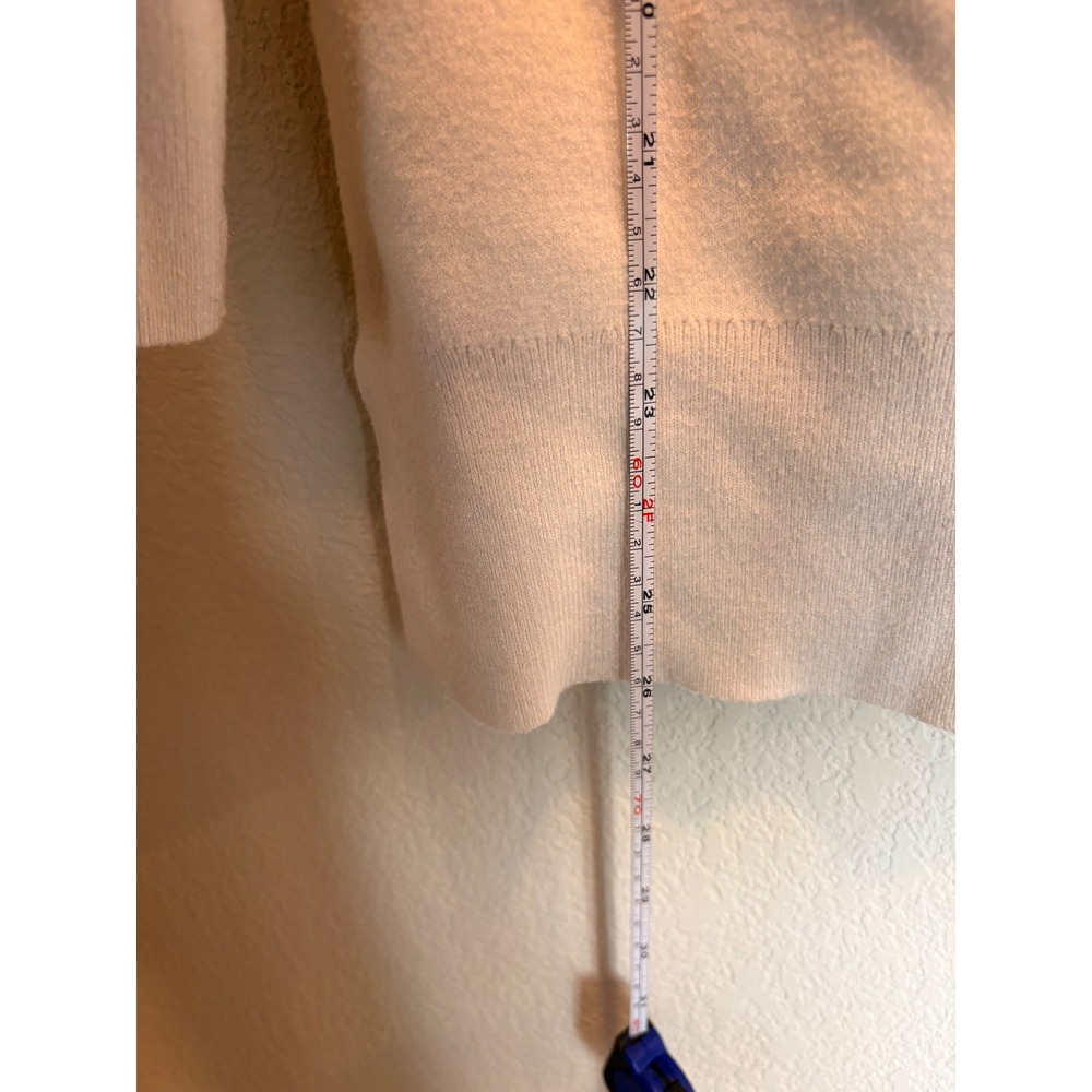 Abercrombie & Fitch Soft AF Collection Cream V-Neck Oversized Sweater Womens M - Picture 7 of 7